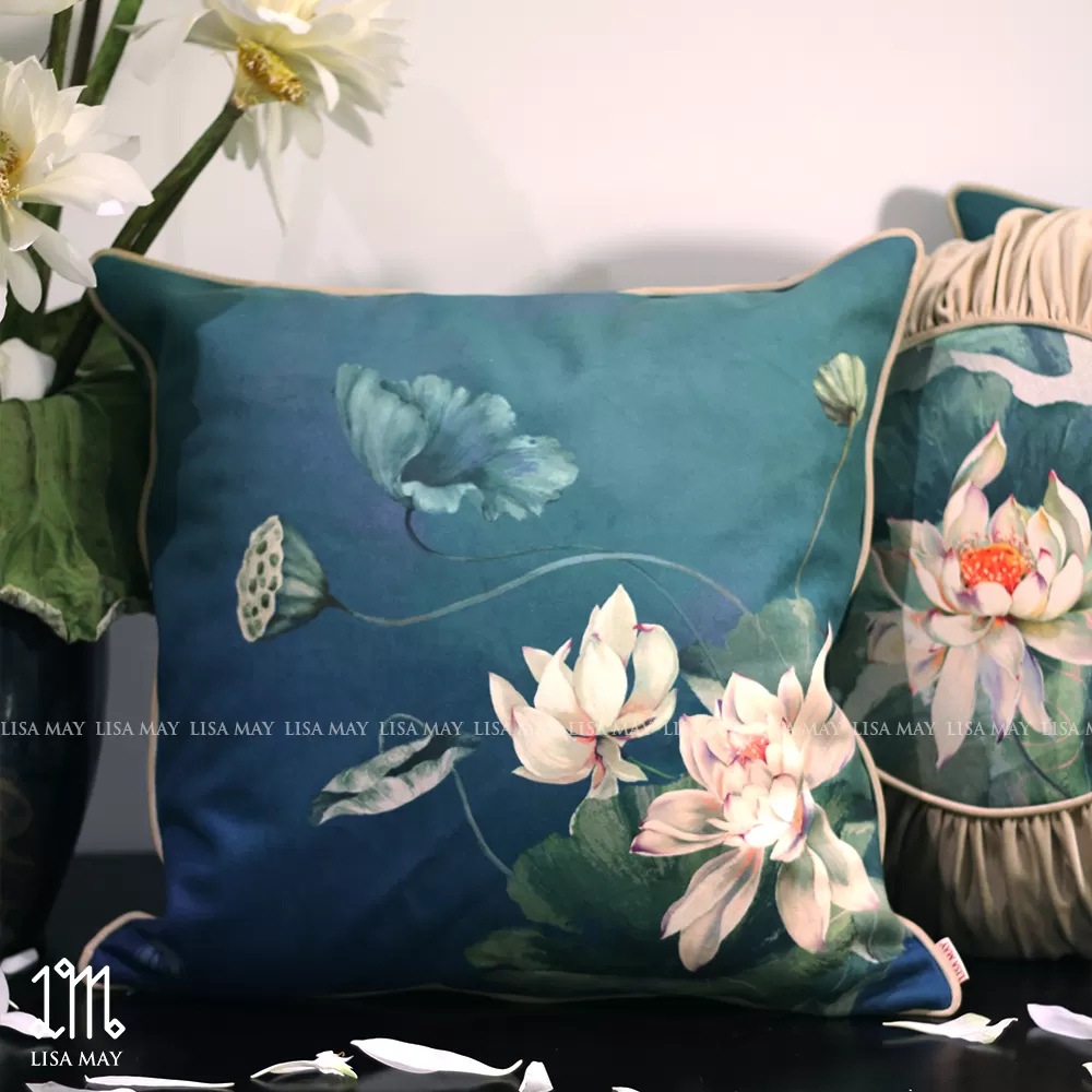 Gối vuông thiết kế họa tiết hoa sen trắng (DG-ST01e)