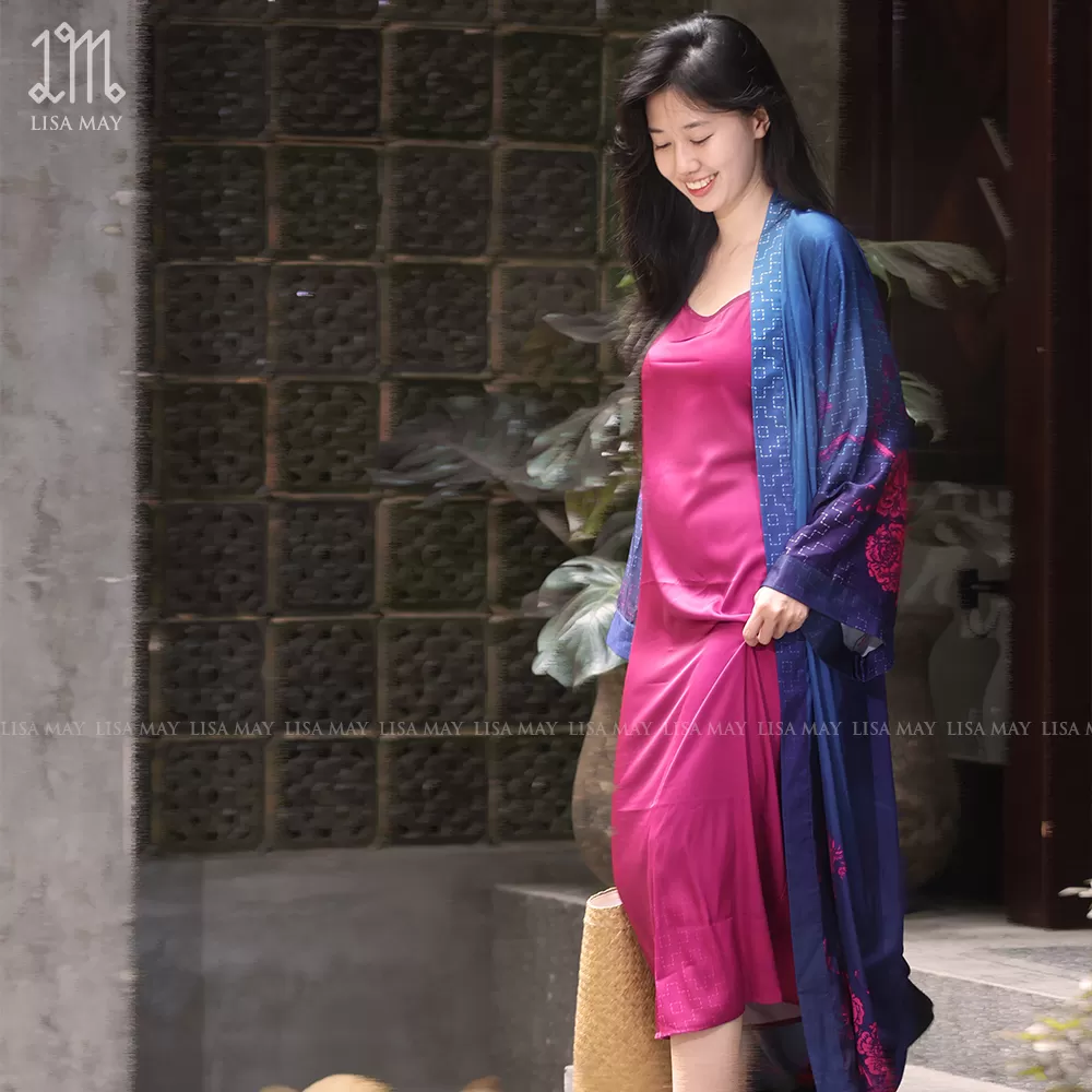 Áo kimono thiết kế họa tiết hoa hồng nền xanh than (DK-MD01b)