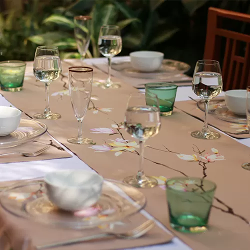 Đồ vải cho bàn ăn hoa mộc lan