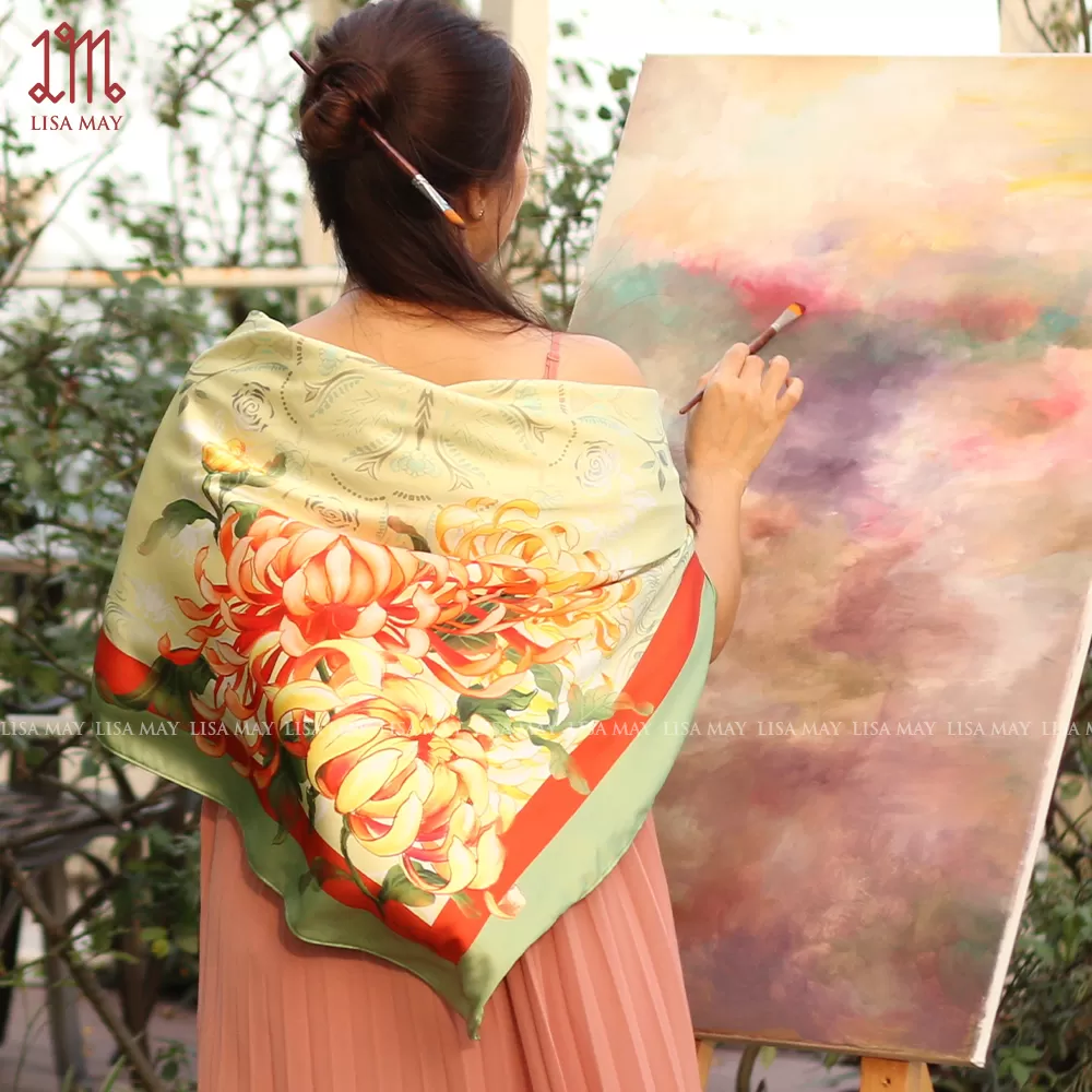 Khăn lụa tơ tằm hai mặt Hoa Cúc (DKV-HC4)