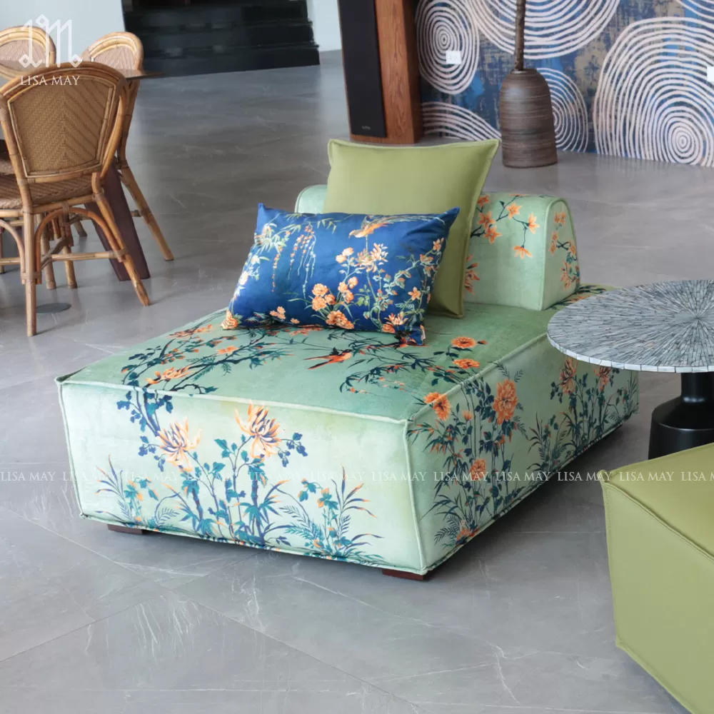 Ghế sofa ottoman bọc vải thiết kế họa tiết cúc trúc