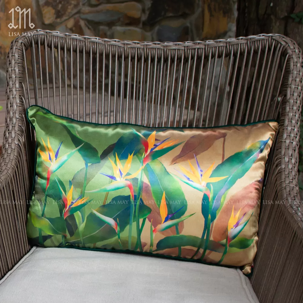 Gối chữ nhật thiết kế họa tiết hoa thiên điểu (DG-TD01f)