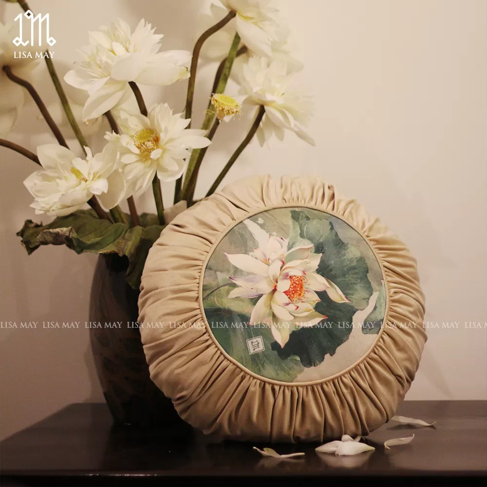 Gối tròn thiết kế họa tiết hoa sen đáp nhung (DG-ST01aD50)