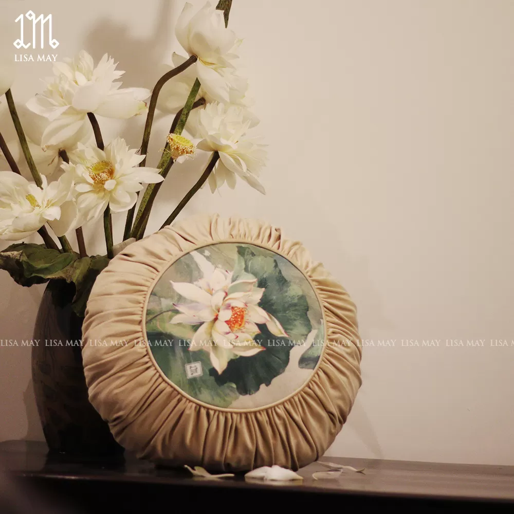 Gối tròn thiết kế họa tiết hoa sen đáp nhung (DG-ST01aD50)