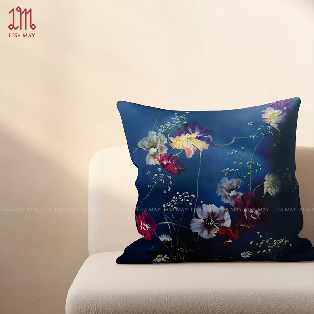 Gối vuông thiết kế họa tiết hoa đồng nội (DG-DN04b)