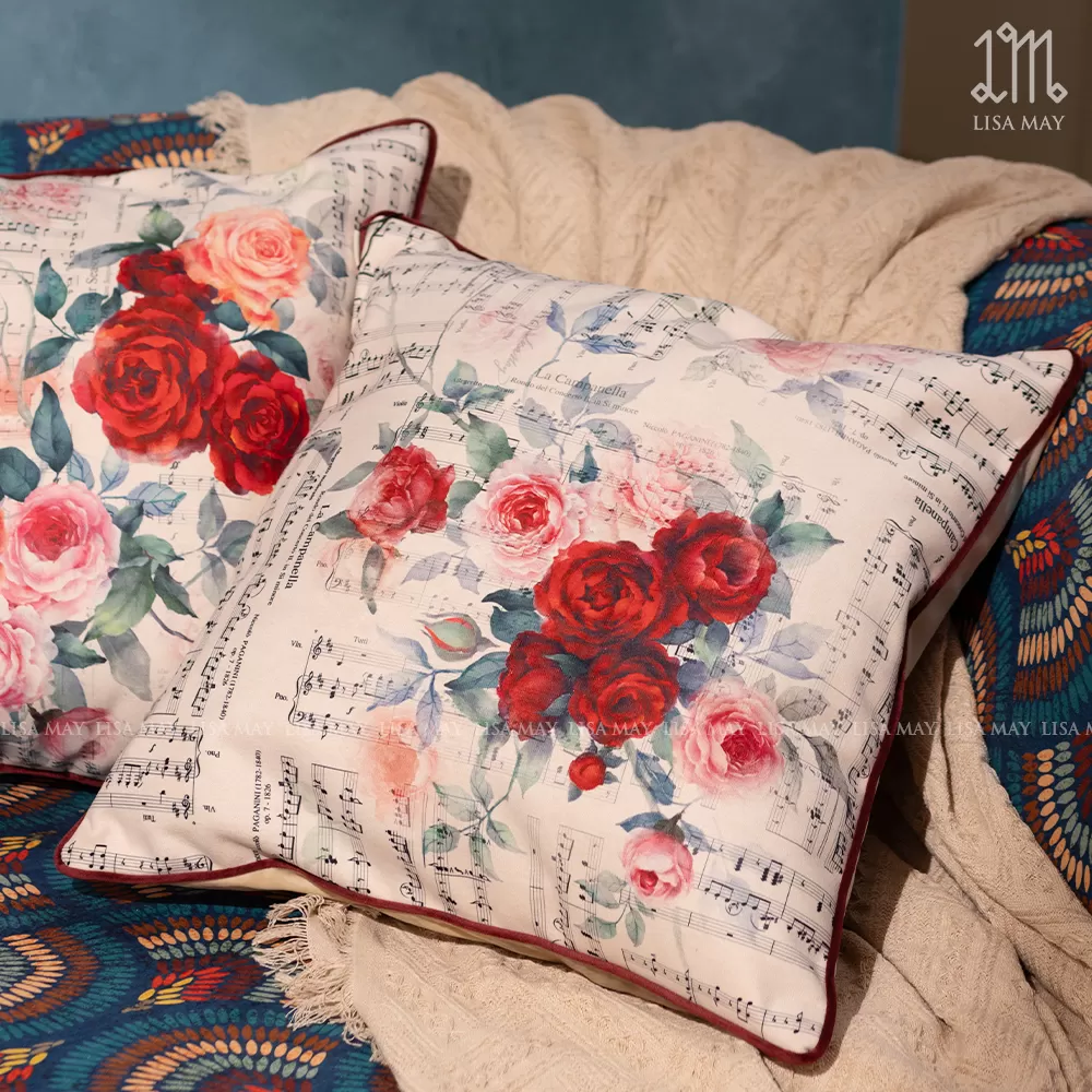 Gối vuông thiết kế họa tiết hoa hồng (DG-HH05d)