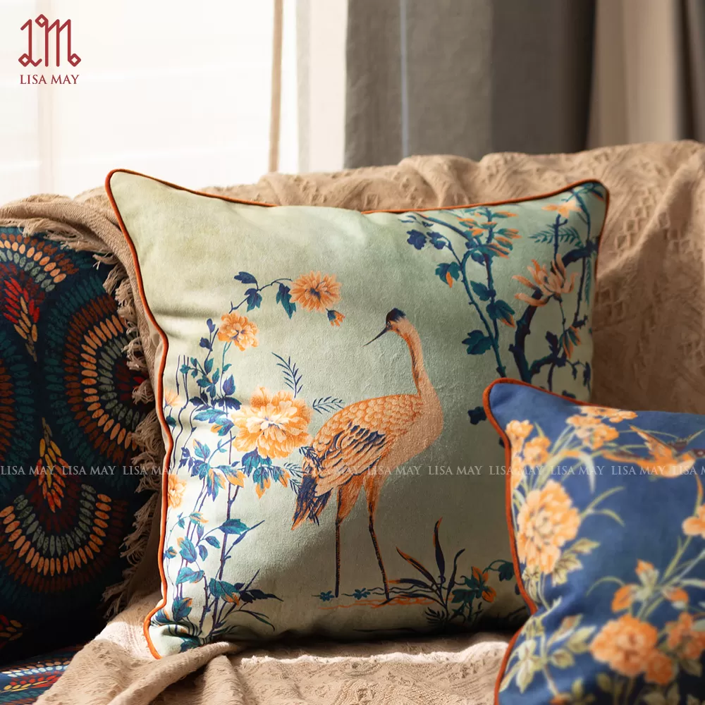 Gối vuông thiết kế họa tiết hoa mẫu đơn vàng (DG-BV01a)