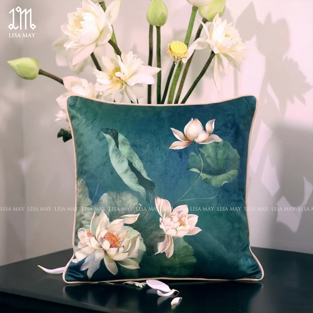 Gối vuông thiết kế họa tiết hoa sen trắng (DG-ST01f)