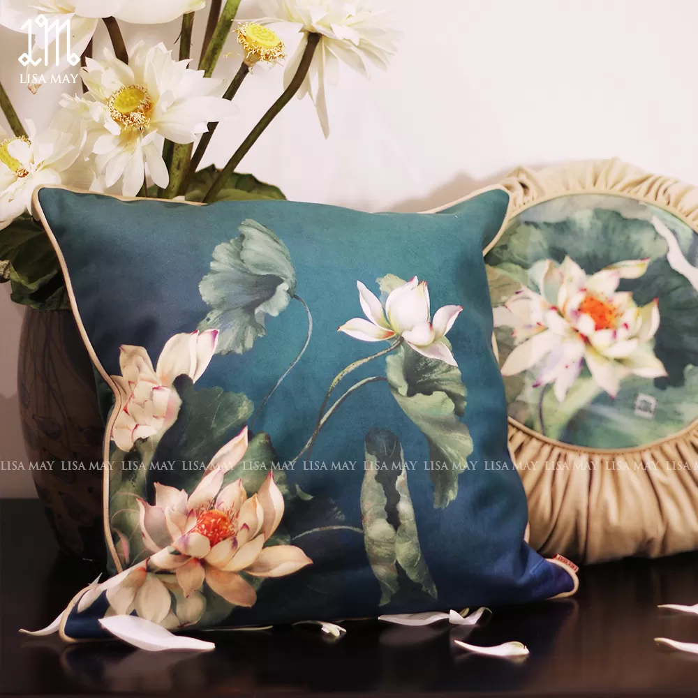 Gối vuông thiết kế họa tiết hoa sen trắng (DG-ST01j)