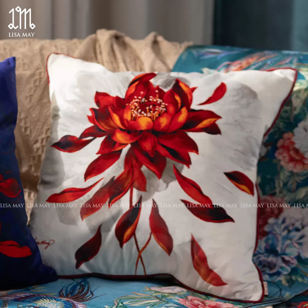 Gối vuông thiết kế họa tiết hoa sen đỏ (DG-SD1a)