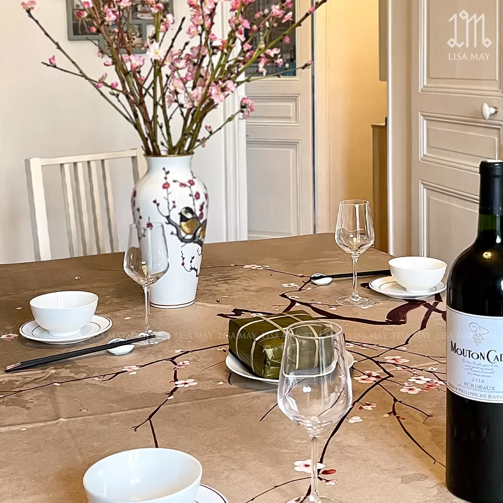 Khăn phủ bàn hoa đào 