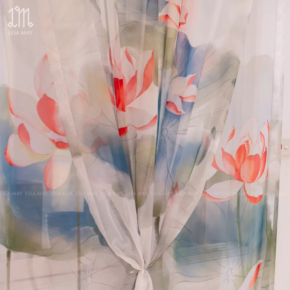 Rèm vải voan thiết kế họa tiết hoa sen đỏ (DC-SH01)