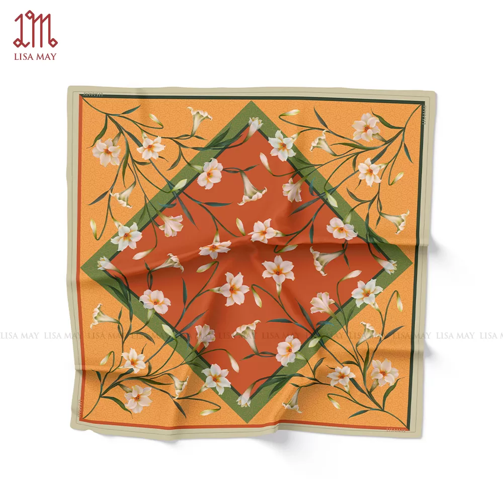 Khăn lụa hoa loa kèn 