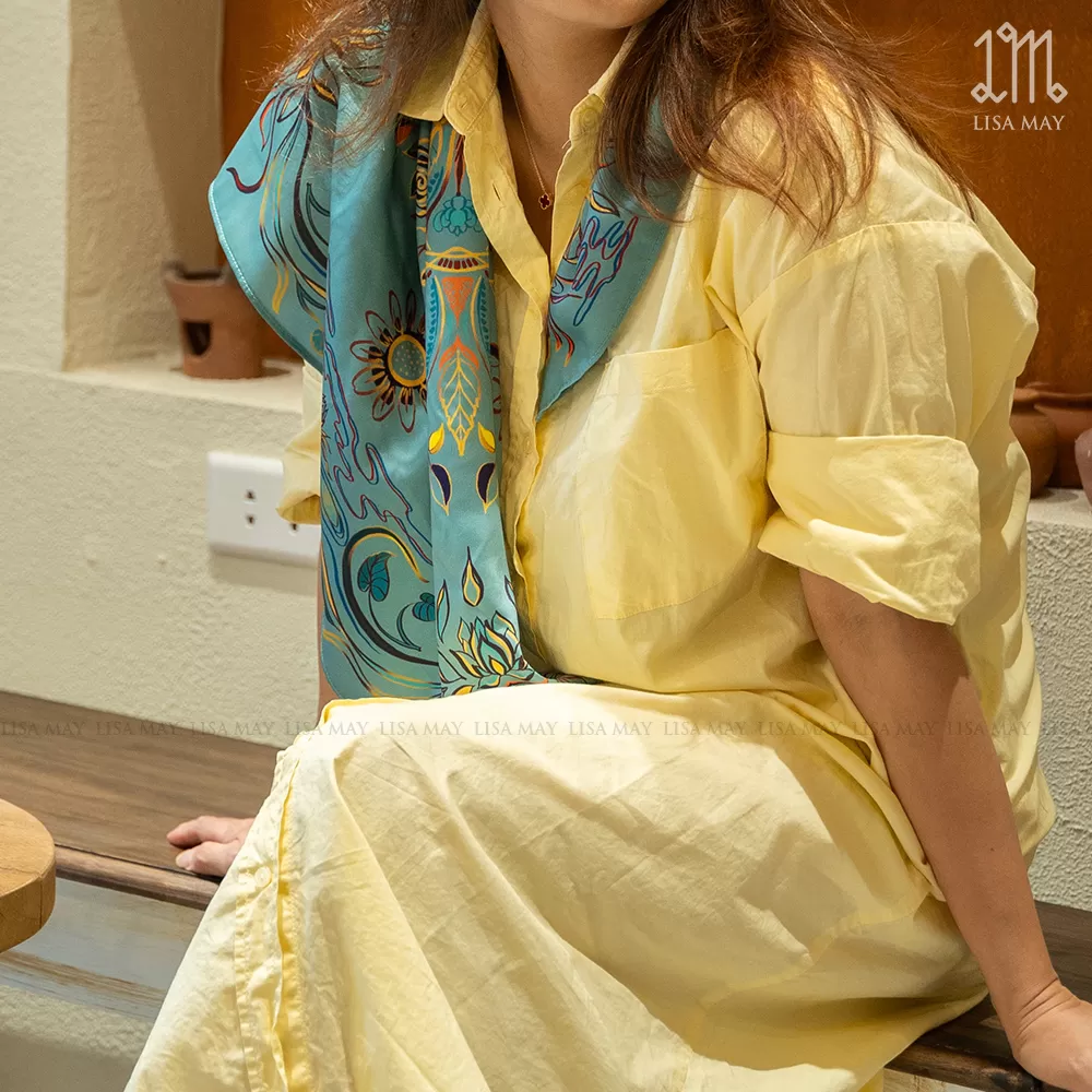 Khăn lụa họa tiết 