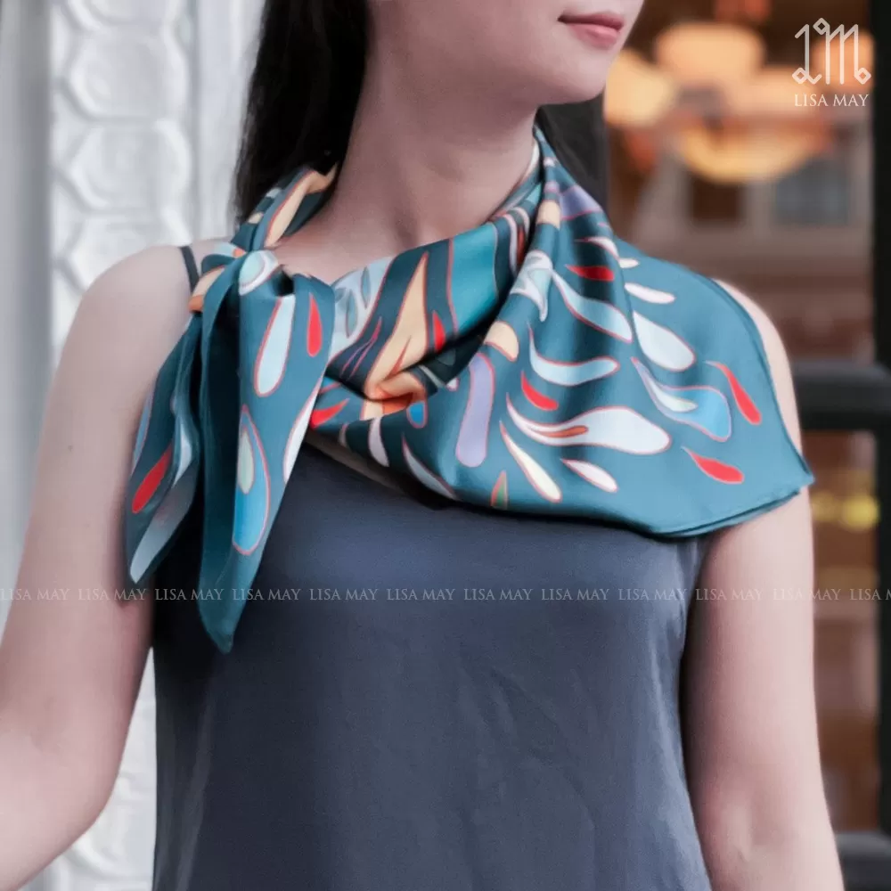 Khăn lụa họa tiết 